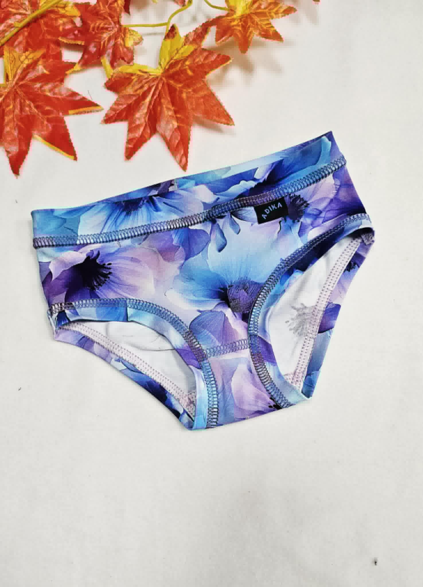 Kalhotky dívčí - klasik, Blankytné kvítí