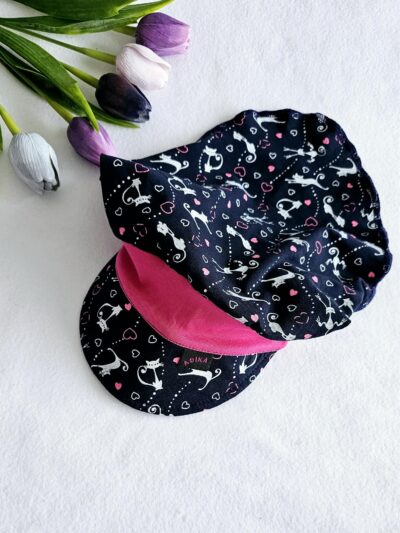 Šátek s kšiltem - tmavě modré kočičky
